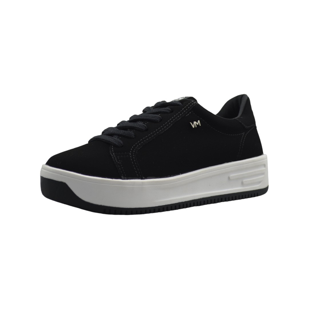 Articulo 2004<br>ZAPATILLA URBANA – VIA MARTE – 36/40<br>Color 126 NEGRO/GAMUZA <br> <span class='titulo_secundario' style='background-color:white;color:black;margin-top:7px; margin-bottom:0px;font-size:20px;'>Precio del Par</span>