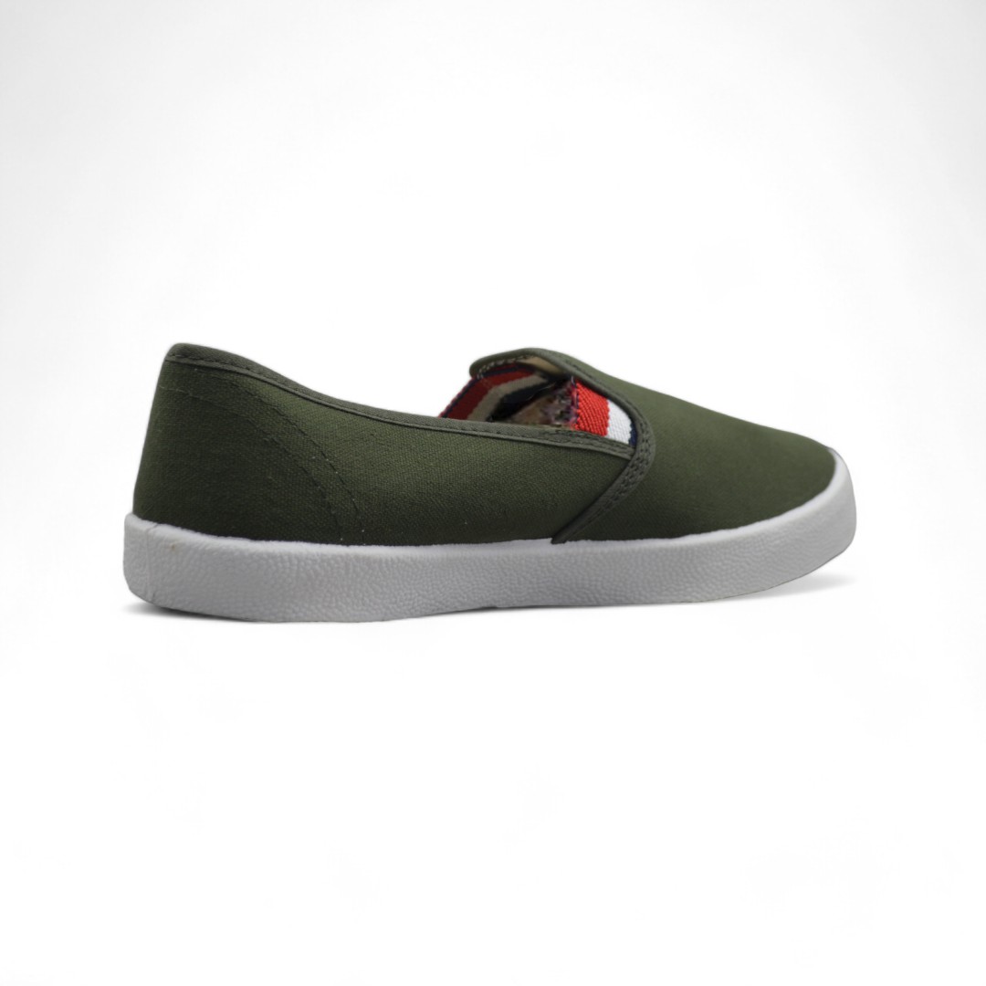 1482VERDE02-Photoroom