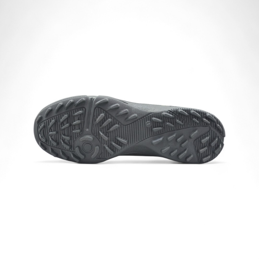 2029NEGRODORADO03-Photoroom