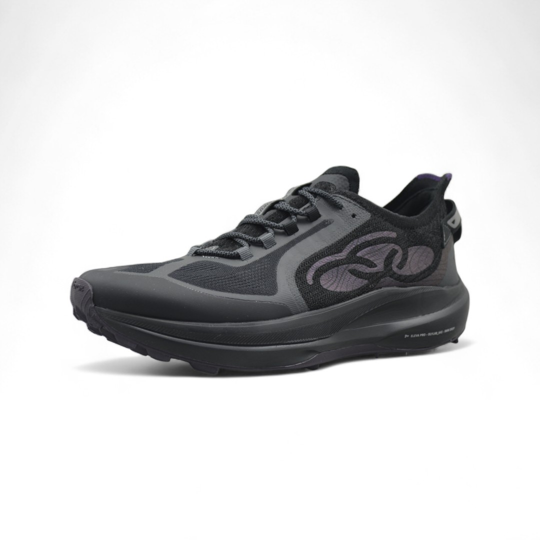 Articulo 2262<br>ZAPATILLA DEPORTIVA – OLYMPIKUS – 40/45<br>Color 972 NEGRO / PLOMO <br> <span class='titulo_secundario' style='background-color:white;color:black;margin-top:7px; margin-bottom:0px;font-size:20px;'>Precio del Par</span>
