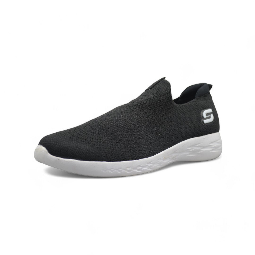  Articulo 585<br>PANCHA 36/45 – 5400<br>Color 001 NEGRO <br> <span class='titulo_secundario' style='background-color:white;color:black;margin-top:7px; margin-bottom:0px;font-size:20px;'>Precio del Par</span>