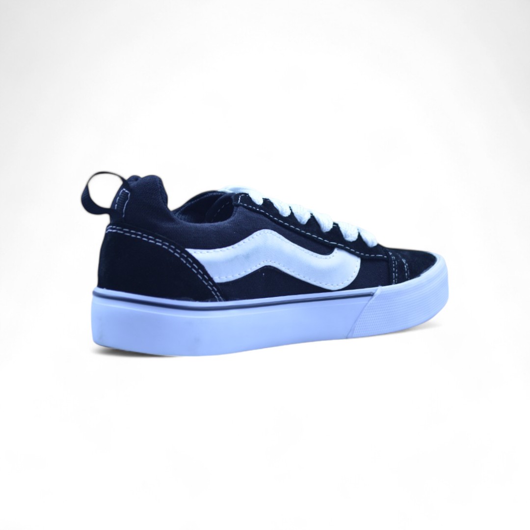 2221NEGRO02-Photoroom