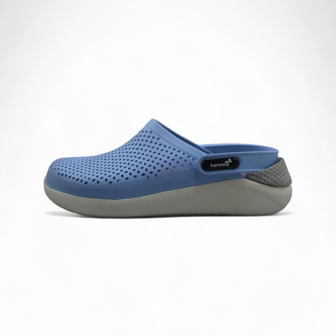  Articulo 903<br>CROCS PERFORADO – HARENA – 35/40 <br>Color 912 GRIS/CELESTE <br> <span class='titulo_secundario' style='background-color:white;color:black;margin-top:7px; margin-bottom:0px;font-size:20px;'>Precio del Par</span>