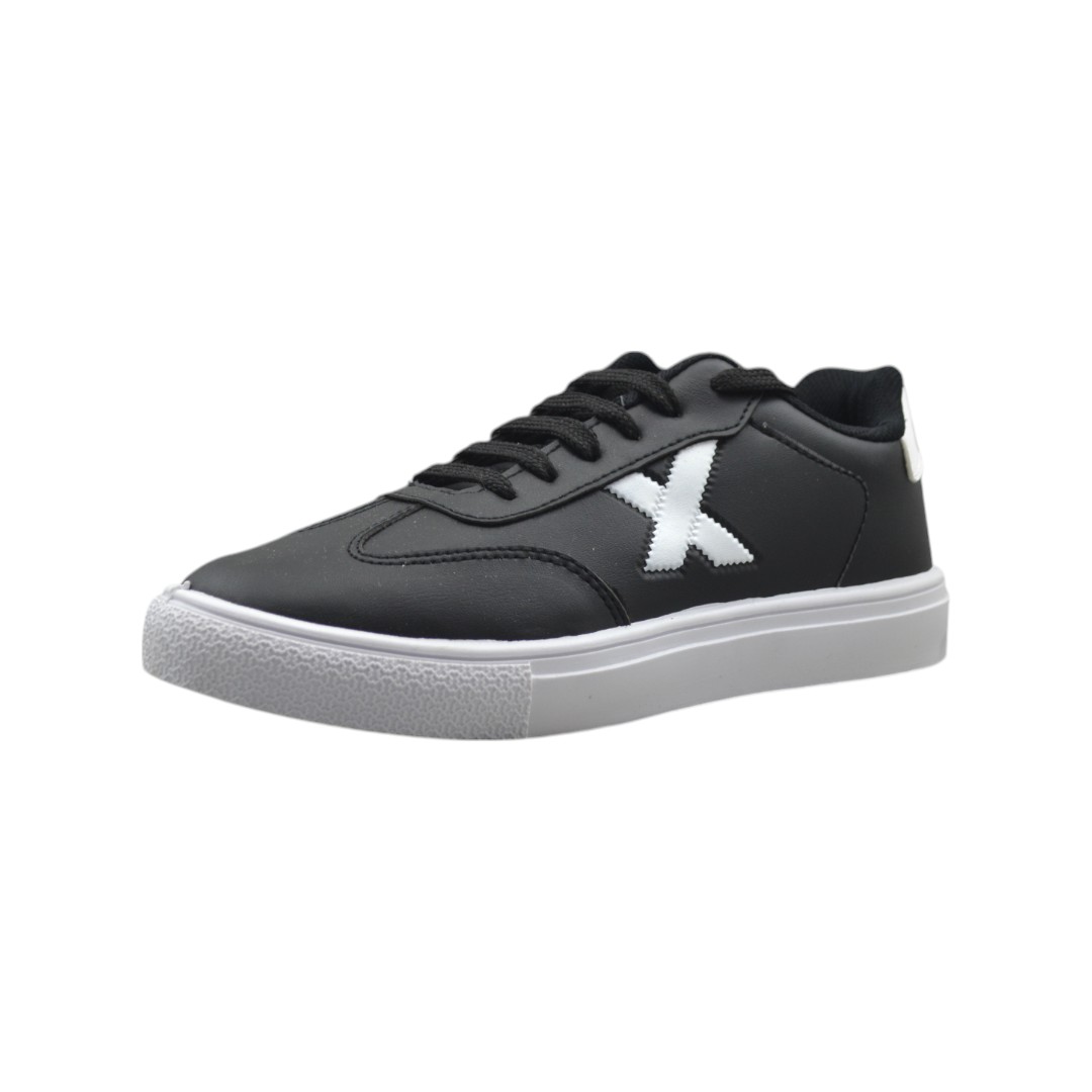  Articulo 2387<br>ZAPATILLA URBANA  – JAGUAR – 34/44<br>Color 001 NEGRO <br> <span class='titulo_secundario' style='background-color:white;color:black;margin-top:7px; margin-bottom:0px;font-size:20px;'>Precio del Par</span>