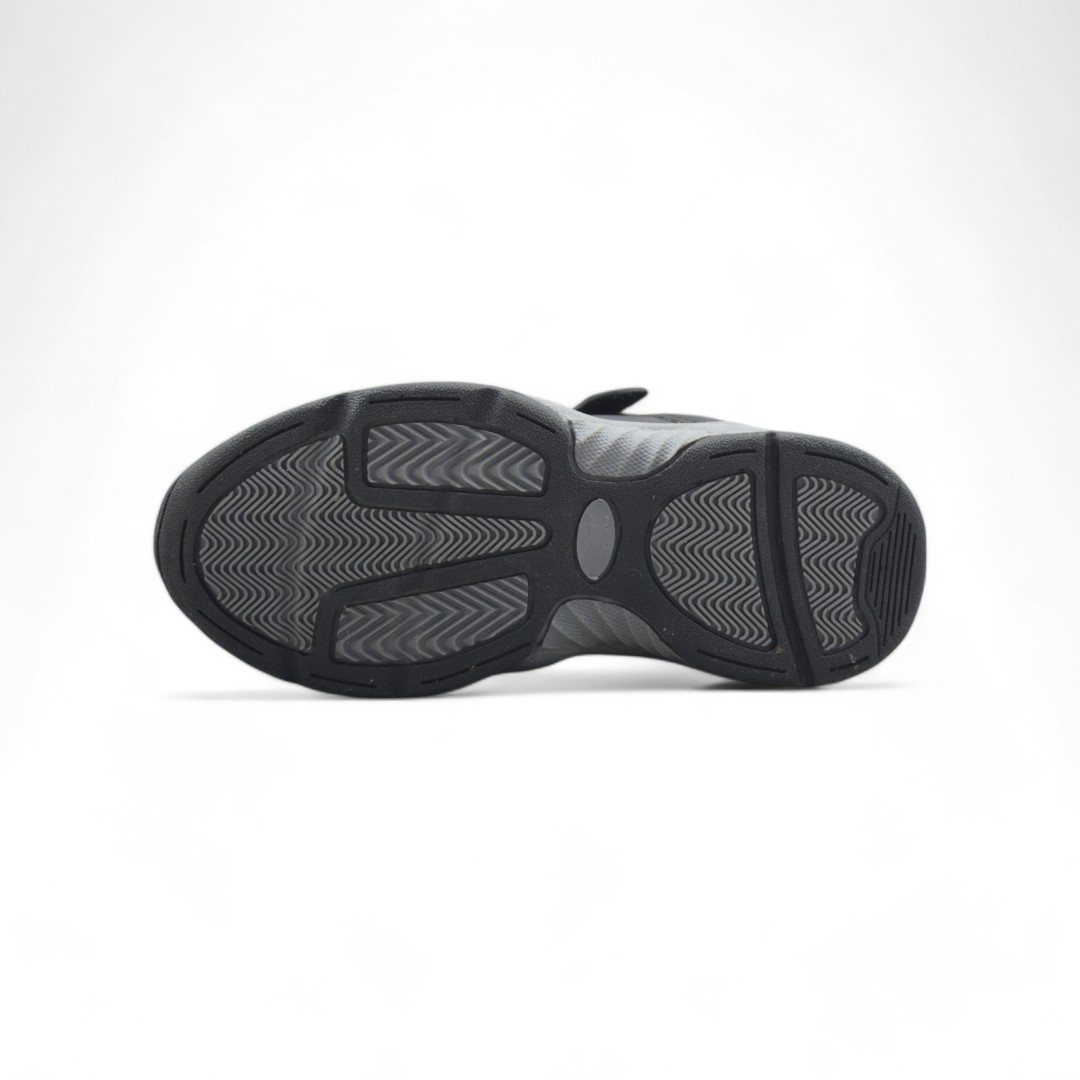 2419NEGRO03-Photoroom