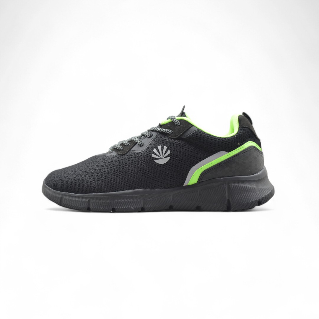 Articulo 1842<br>ZAPATILLA DEPORTIVA – KIOSHI – 39/45 <br>Color 01126 NEGRO / VERDE FLUOR <br> <span class='titulo_secundario' style='background-color:white;color:black;margin-top:7px; margin-bottom:0px;font-size:20px;'>Precio del Par</span>