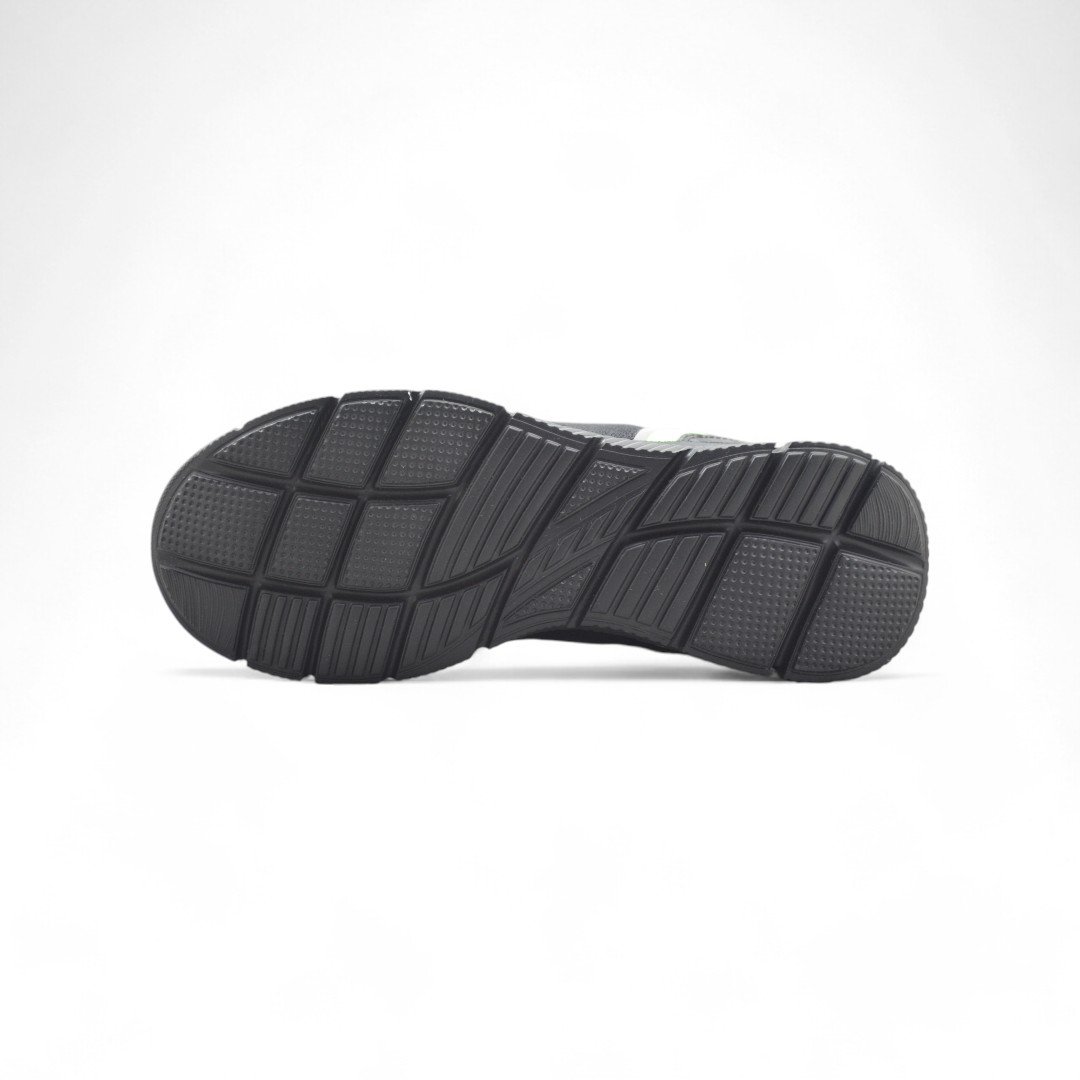 1842NEGROVERDE03-Photoroom