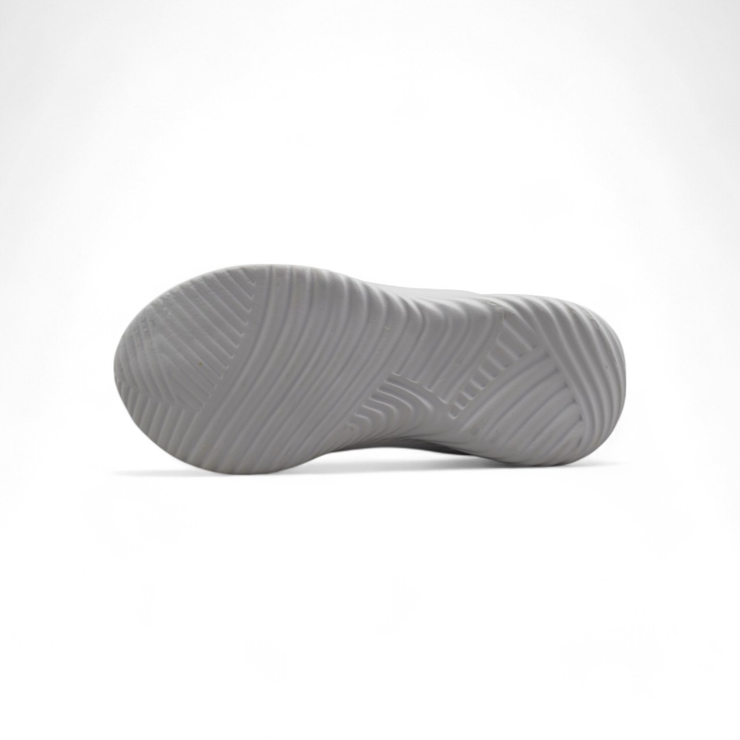 1904NEGRO03-Photoroom