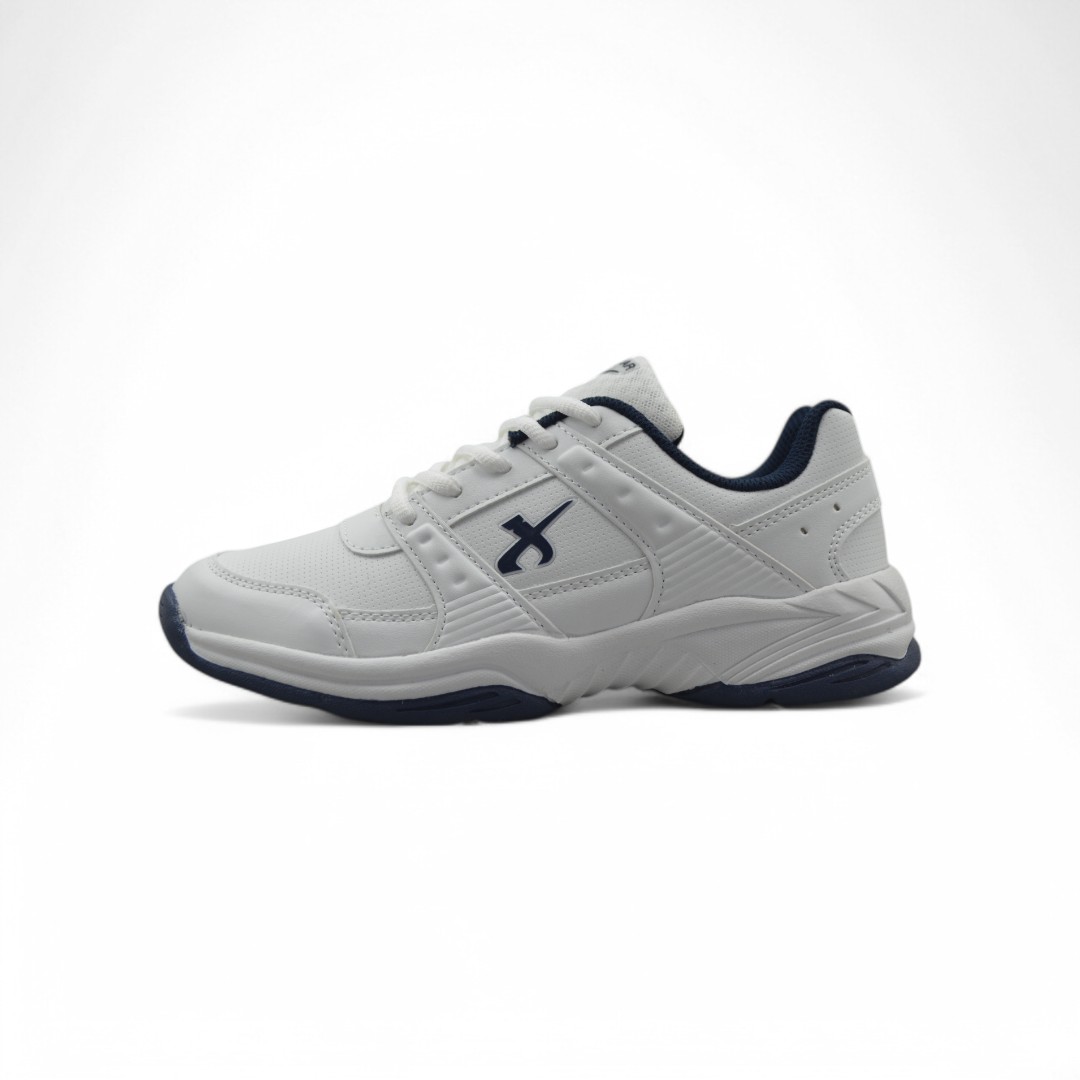  Articulo 2441<br>ZAPATILLA COLEGIAL – JAGUAR – 34/40<br>Color 831 BLANCO / AZUL <br> <span class='titulo_secundario' style='background-color:white;color:black;margin-top:7px; margin-bottom:0px;font-size:20px;'>Precio del Par</span>