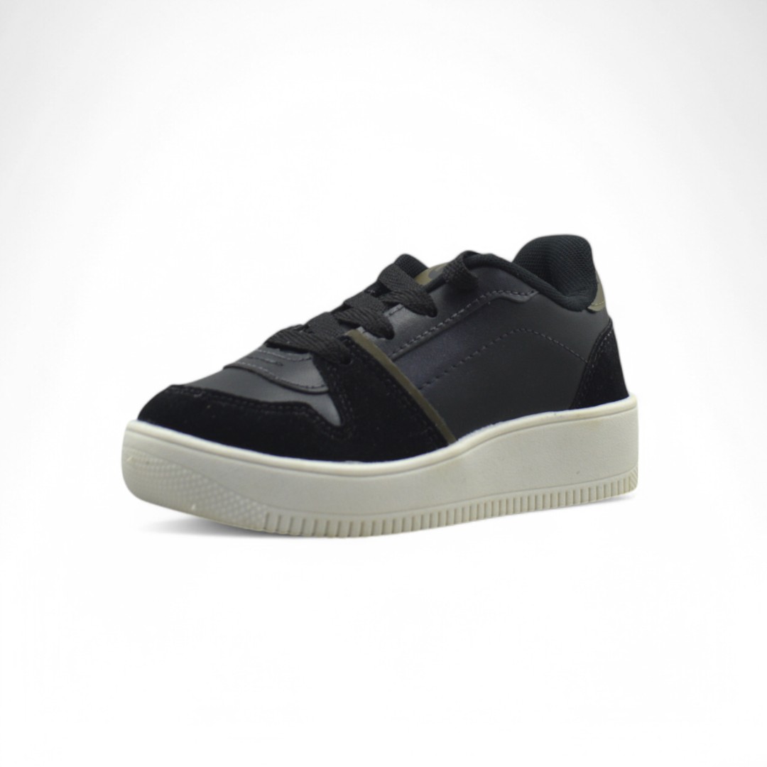 Articulo 2505<br>ZAPATILLA URBANA – HOST – 29/35<br>Color 158 NEGRO / VERDE <br> <span class='titulo_secundario' style='background-color:white;color:black;margin-top:7px; margin-bottom:0px;font-size:20px;'>Precio del Par</span>