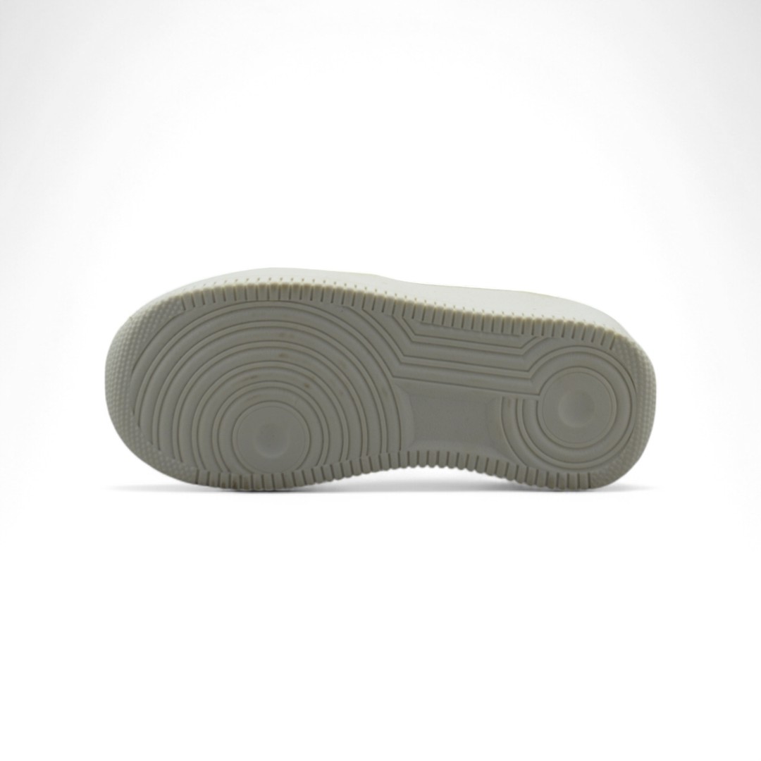 2505NEGROVERDE03-Photoroom