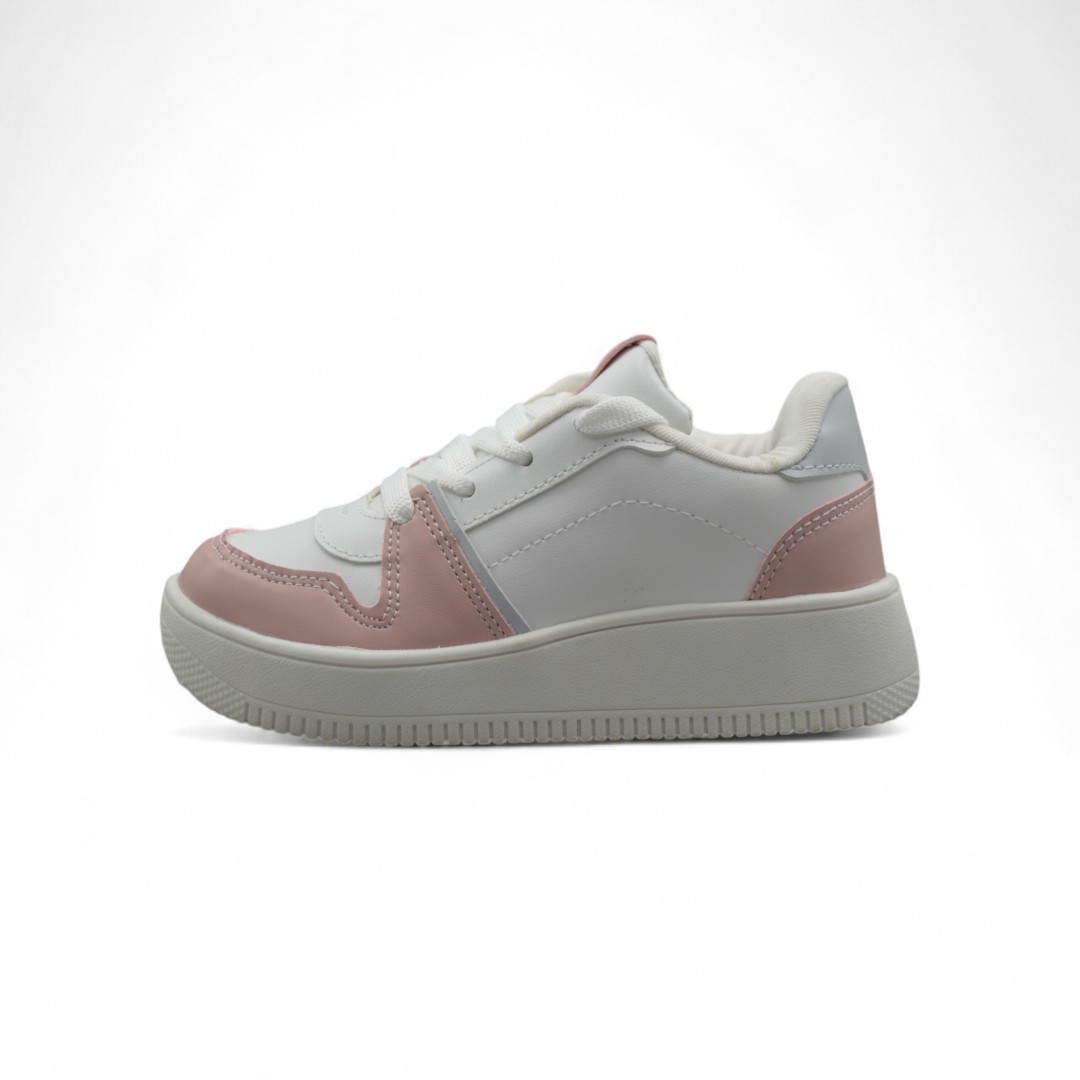 Articulo 2600<br>ZAPATILLA URBANA – HOST – 29/35<br>Color 306 BLANCO/ROSA <br> <span class='titulo_secundario' style='background-color:white;color:black;margin-top:7px; margin-bottom:0px;font-size:20px;'>Precio del Par</span>