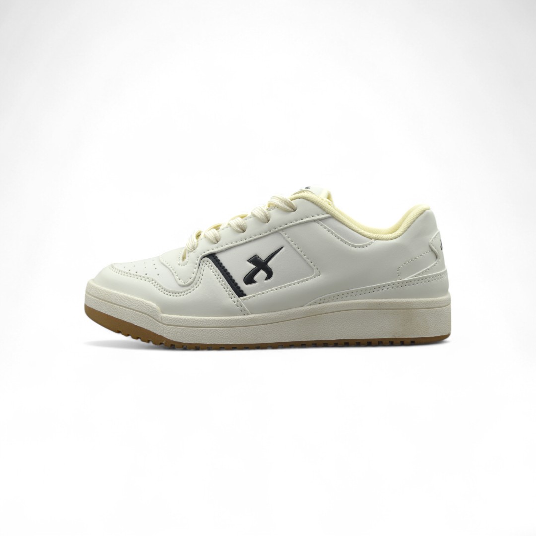 Articulo 2312<br>ZAPATILLA URBANA – JAGUAR – 36/40<br>Color 01240 MANTECA <br> <span class='titulo_secundario' style='background-color:white;color:black;margin-top:7px; margin-bottom:0px;font-size:20px;'>Precio del Par</span>