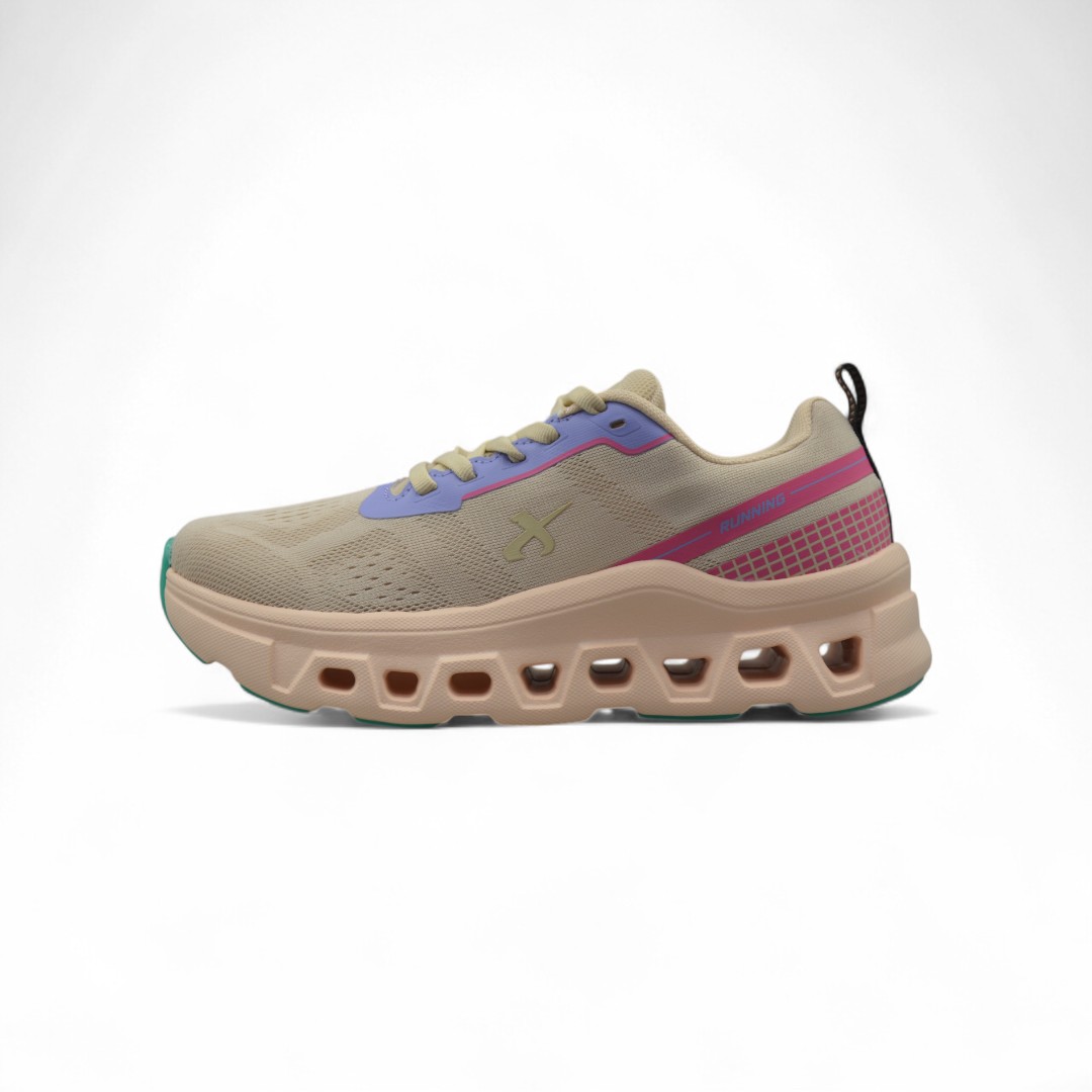 Articulo 2482<br>ZAPATILLA DEPORTIVA – JAGUAR – 36/40<br>Color 137 NUDE <br> <span class='titulo_secundario' style='background-color:white;color:black;margin-top:7px; margin-bottom:0px;font-size:20px;'>Precio del Par</span>