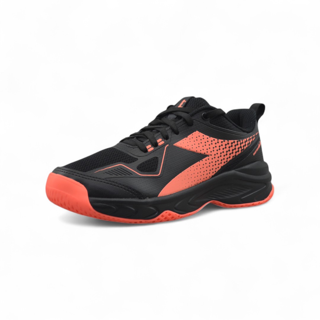  Articulo 2443<br>ZAPATILLA PADEL TENIS – DIADORA – 36/45<br>Color 072 NEGRO / CORAL <br> <span class='titulo_secundario' style='background-color:white;color:black;margin-top:7px; margin-bottom:0px;font-size:20px;'>Precio del Par</span>