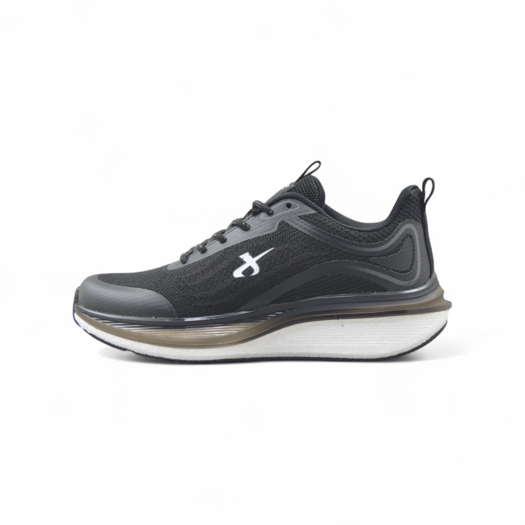 Articulo 2640<br>ZAPATILLA DEPORTIVA – JAGUAR – 39/45<br>Color 001 NEGRO <br> <span class='titulo_secundario' style='background-color:white;color:black;margin-top:7px; margin-bottom:0px;font-size:20px;'>Precio del Par</span>