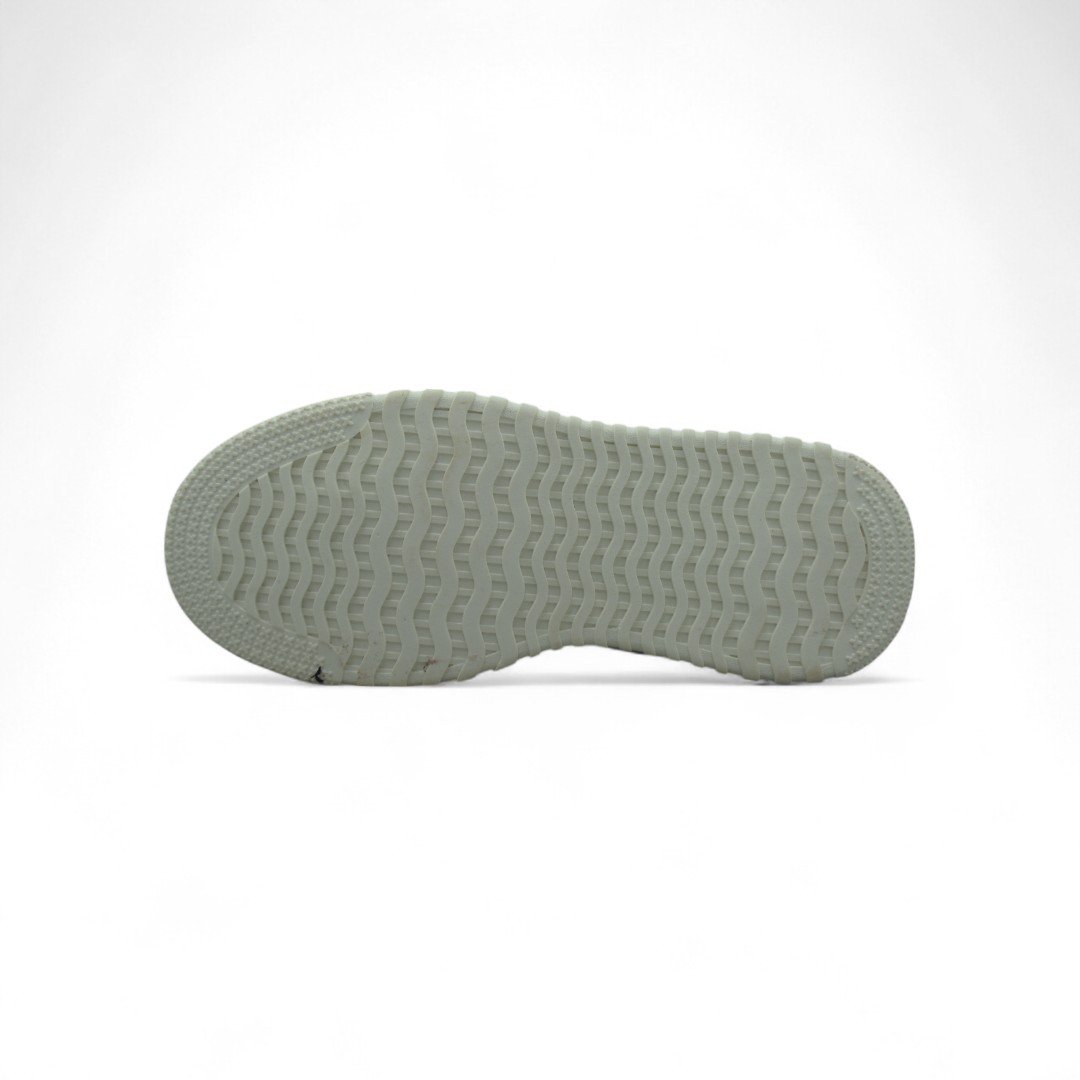 2642BLANCONEGRO03-Photoroom