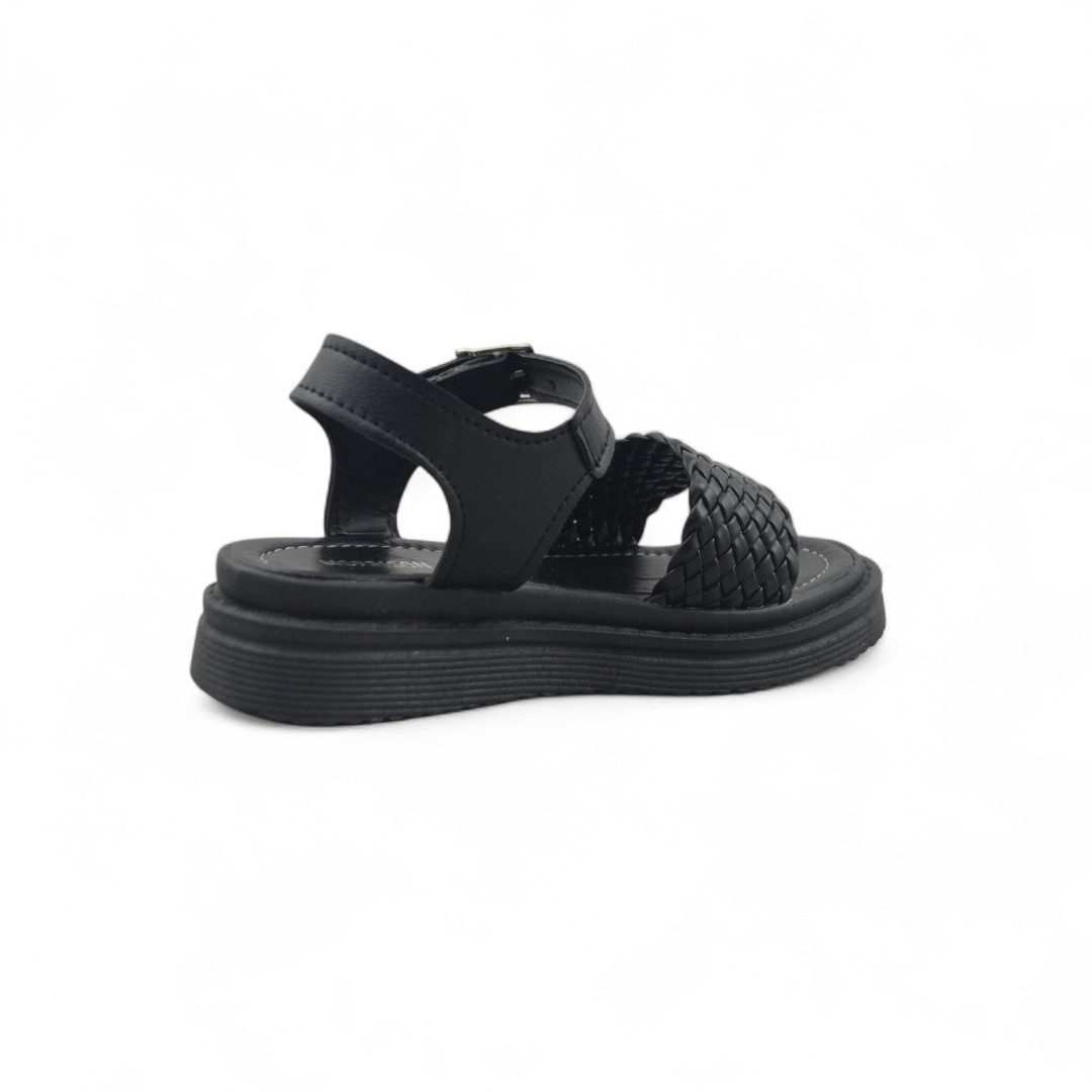 2663NEGRO02-Photoroom