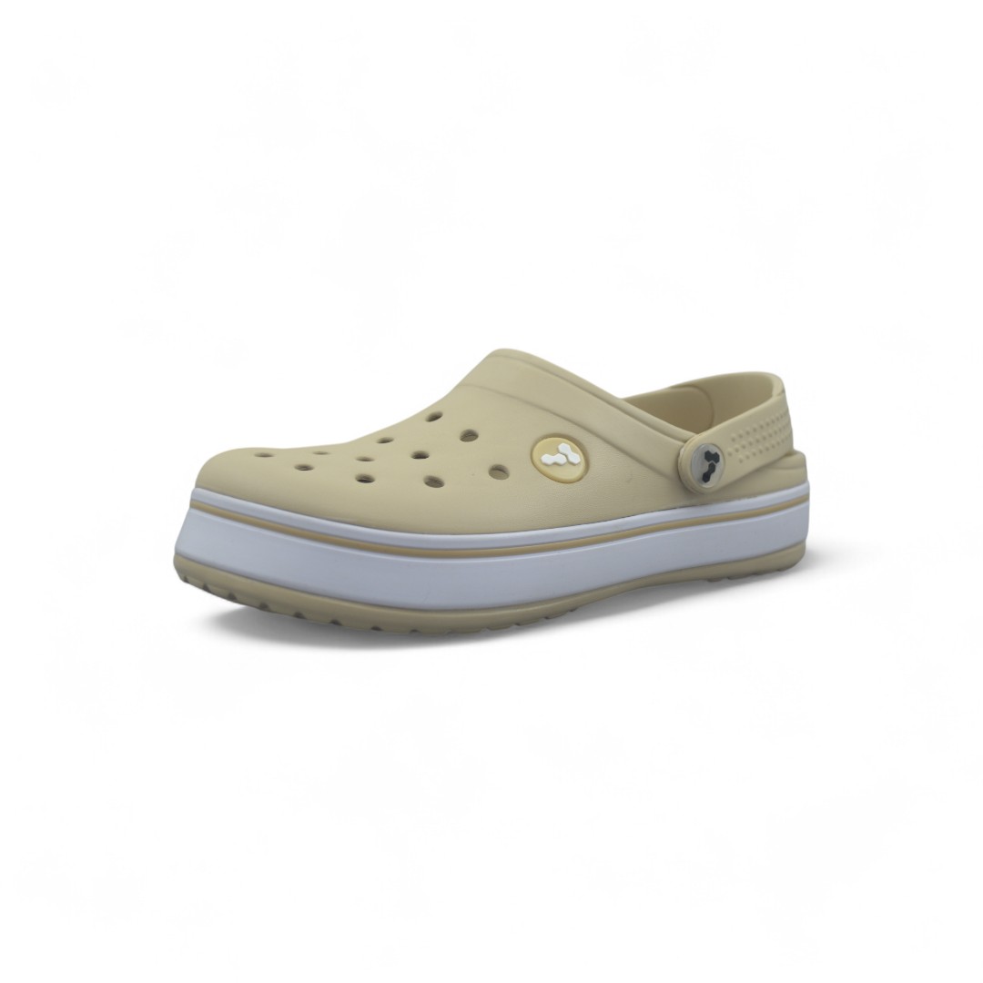 Articulo 393<br>CROCS CON BANDA – 35/40 – 241D<br>Color 01065 CAMEL <br> <span class='titulo_secundario' style='background-color:white;color:black;margin-top:7px; margin-bottom:0px;font-size:20px;'>Precio del Par</span>