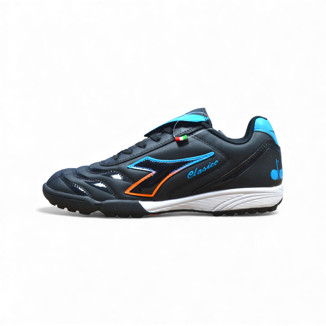  Articulo 57<br>BOTIN F5 – DIADORA – 36/45 <br>Color 01477 NEGRO/AZUL/NARANJA <br> <span class='titulo_secundario' style='background-color:white;color:black;margin-top:7px; margin-bottom:0px;font-size:20px;'>Precio del Par</span>