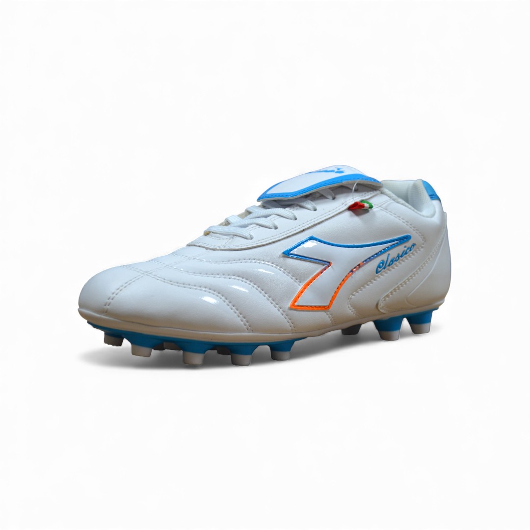  Articulo 58<br>BOTIN CAMPO – DIADORA – 36/45 <br>Color 00365 BLANCO/AZUL/NARANJA <br> <span class='titulo_secundario' style='background-color:white;color:black;margin-top:7px; margin-bottom:0px;font-size:20px;'>Precio del Par</span>