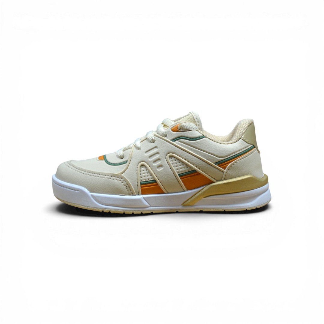  Articulo 2813<br>ZAPATILLA URBANA – HARD TOP – 29/35<br>Color 124 ARENA <br> <span class='titulo_secundario' style='background-color:white;color:black;margin-top:7px; margin-bottom:0px;font-size:20px;'>Precio del Par</span>