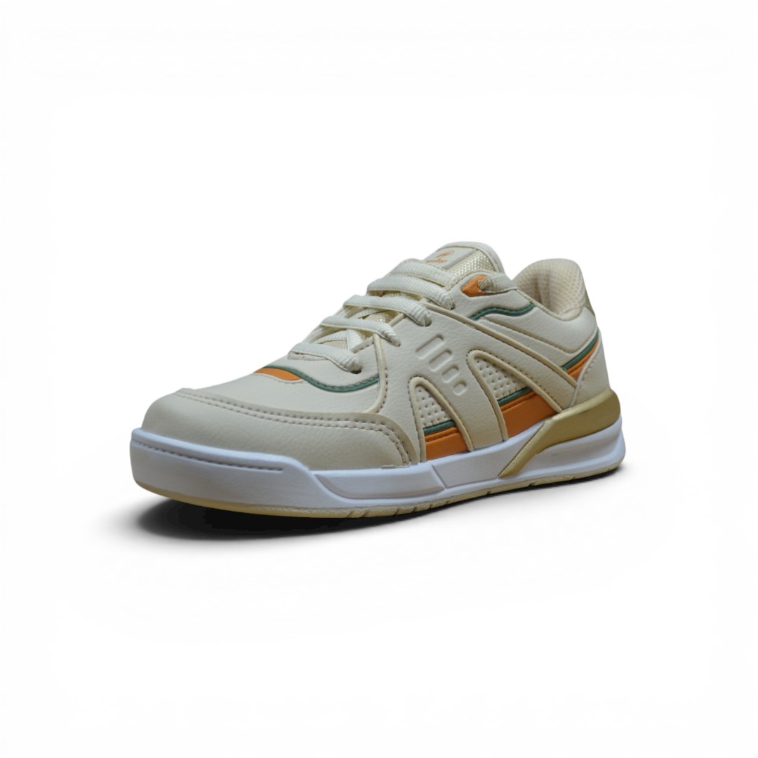  Articulo 2813<br>ZAPATILLA URBANA – HARD TOP – 29/35<br>Color 124 ARENA <br> <span class='titulo_secundario' style='background-color:white;color:black;margin-top:7px; margin-bottom:0px;font-size:20px;'>Precio del Par</span>