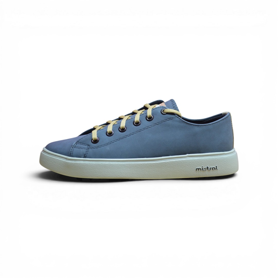 Articulo 2818<br>ZAPATILLA URBANA – MISTRAL – 39/45<br>Color 002265 AZUL/SABIA <br> <span class='titulo_secundario' style='background-color:white;color:black;margin-top:7px; margin-bottom:0px;font-size:20px;'>Precio del Par</span>