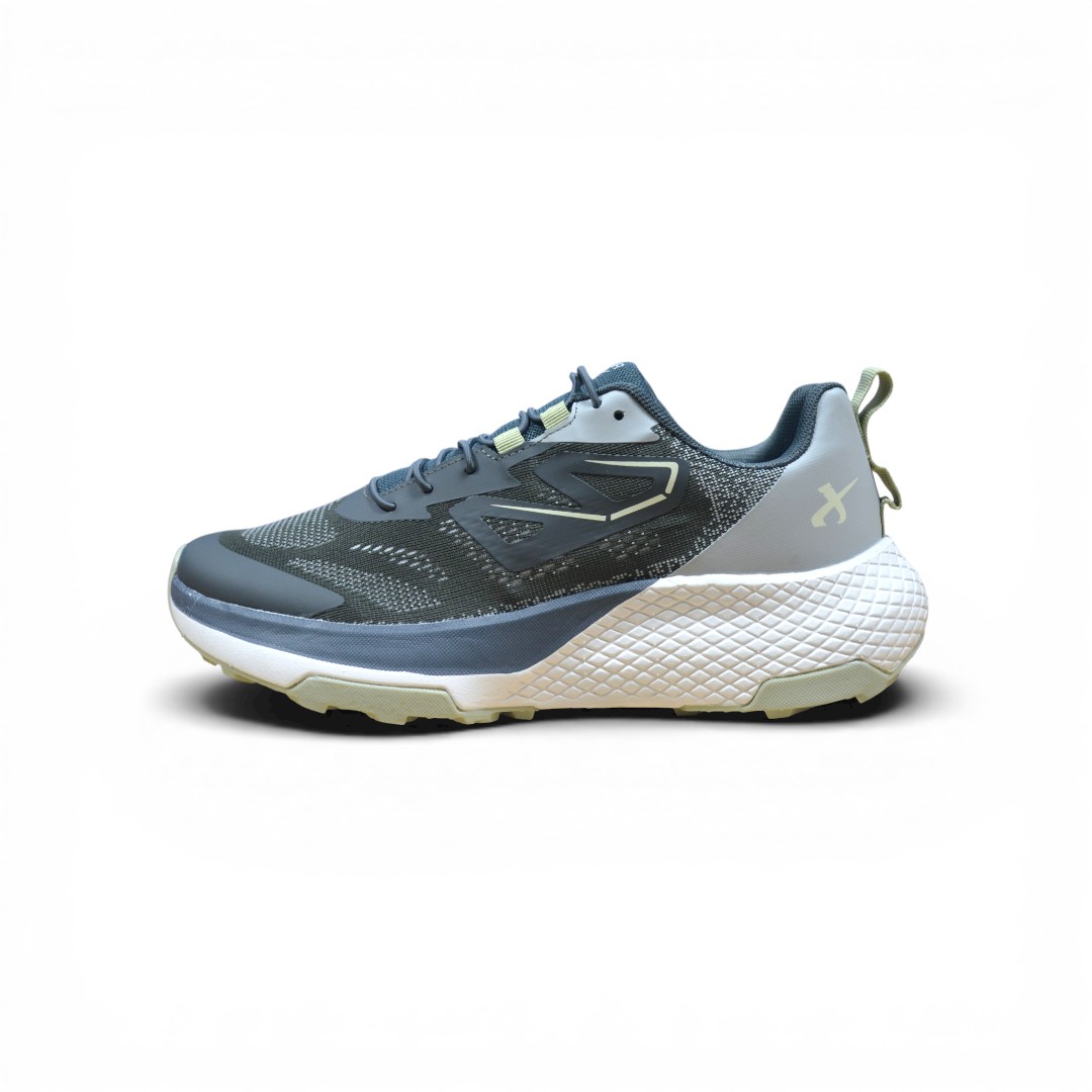  Articulo 2822<br>ZAPATILLA TREEKING – JAGUAR – 40/45 <br>Color 003 NEGRO / GRIS <br> <span class='titulo_secundario' style='background-color:white;color:black;margin-top:7px; margin-bottom:0px;font-size:20px;'>Precio del Par</span>