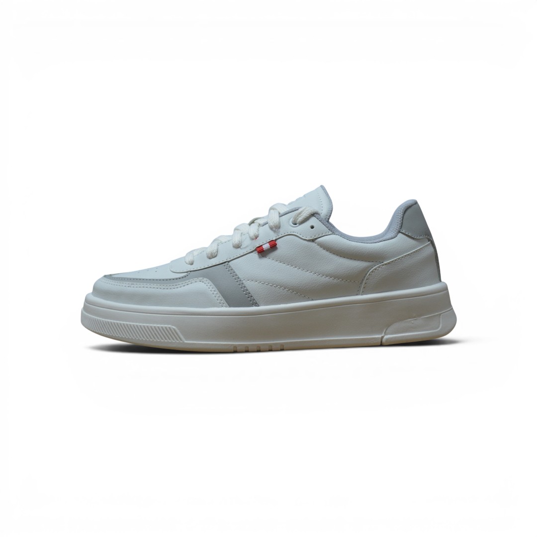 Articulo 2847<br>ZAPATILLA URBANA – BOATING – 39/45<br>Color 21 BLANCO– <br> <span class='titulo_secundario' style='background-color:white;color:black;margin-top:7px; margin-bottom:0px;font-size:20px;'>Precio del Par</span>