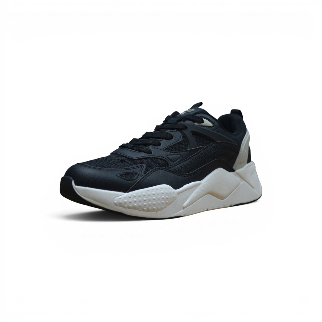 Articulo 2853<br>ZAPATILLA URBANA – JAGUAR – 39/45<br>Color 001 NEGRO <br> <span class='titulo_secundario' style='background-color:white;color:black;margin-top:7px; margin-bottom:0px;font-size:20px;'>Precio del Par</span>