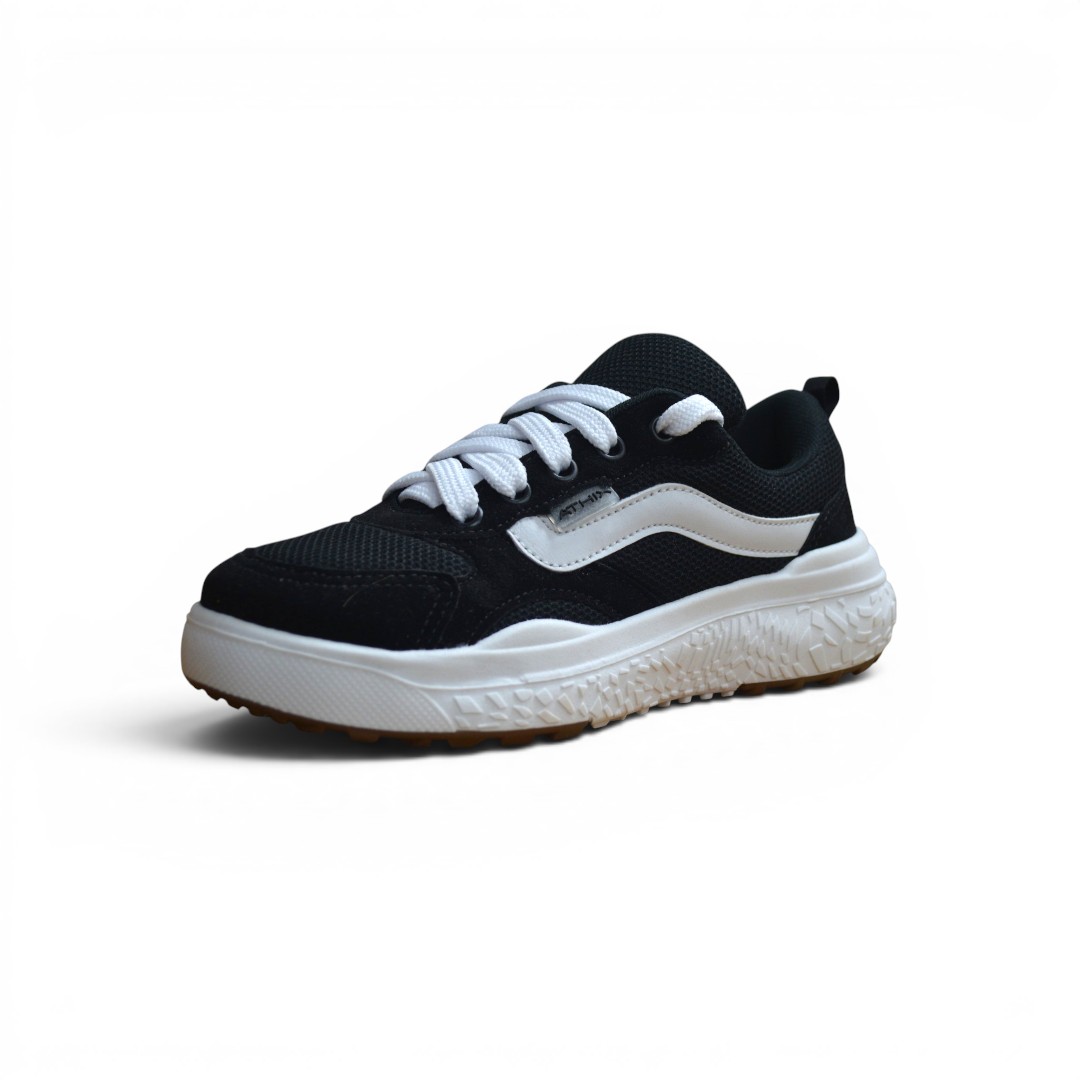 Articulo 2866<br>ZAPATILLA URBANA – ATHIX – 29/35<br>Color 001 NEGRO <br> <span class='titulo_secundario' style='background-color:white;color:black;margin-top:7px; margin-bottom:0px;font-size:20px;'>Precio del Par</span>