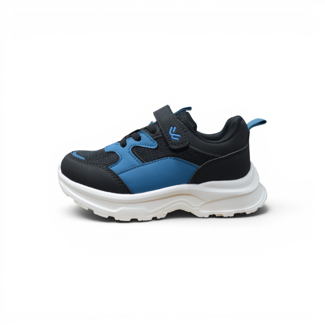  Articulo 2861<br>ZAPATILLA URBANA – WAKE – 24/30<br>Color 001 NEGRO <br> <span class='titulo_secundario' style='background-color:white;color:black;margin-top:7px; margin-bottom:0px;font-size:20px;'>Precio del Par</span>