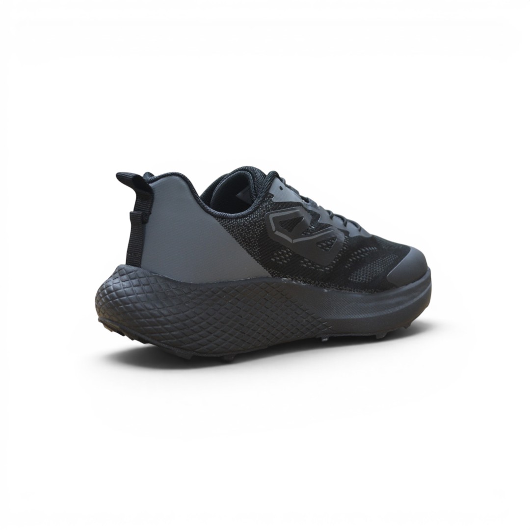 Articulo 2822<br>ZAPATILLA TREEKING - JAGUAR - 40/45 <br>Color 001 NEGRO - Imagen 3